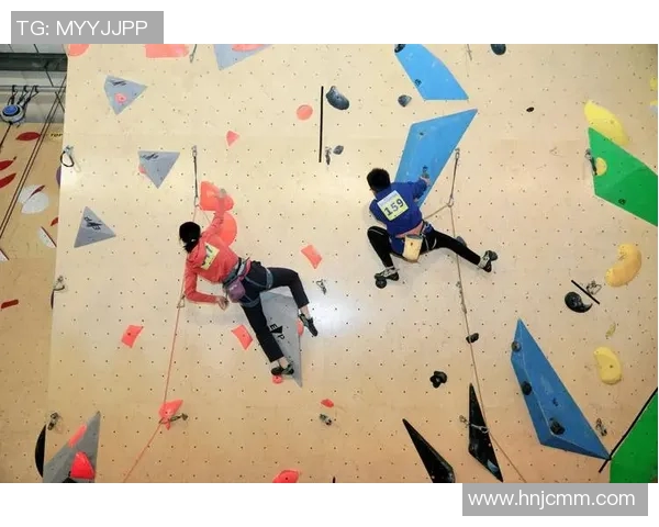 成都攀岩队的节奏分析与表现反思探讨攀岩运动的未来发展方向