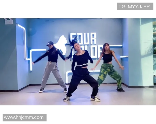 街舞新手必看:从零开始的技术入门与实用技巧全攻略 街舞新手必看:从零开始的技术入门与实用技巧全攻略