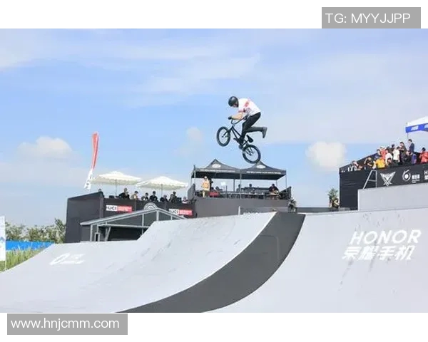 西安攀岩队迎接挑战的转型之路与极限运动世界杯的精彩瞬间