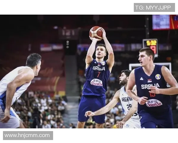 博格丹博格达诺维奇:从塞尔维亚篮球新星到NBA闪耀之路 博格丹博格达诺维奇:从塞尔维亚篮球新星到NBA闪耀之路