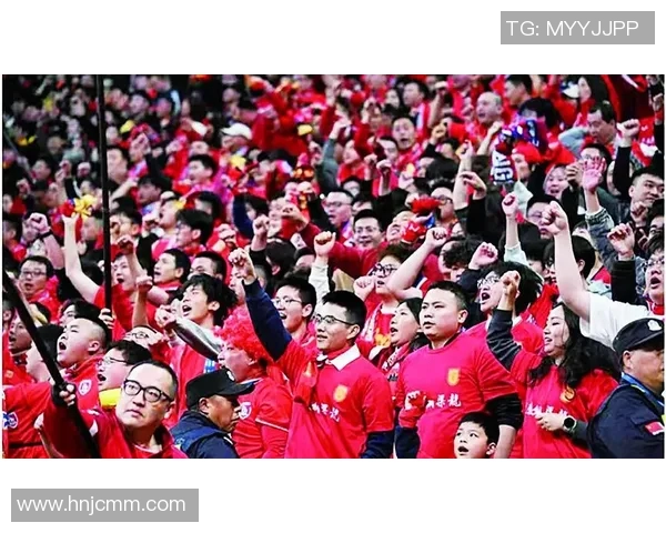 恒大与上港激战正酣9月12日中超焦点战役引发球迷热议