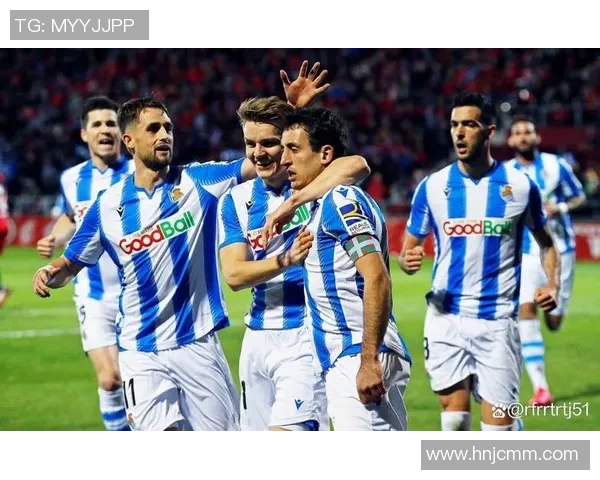 特内里费主场迎战埃尔切期待精彩对决与胜利的诞生 特内里费主场迎战埃尔切期待精彩对决与胜利的诞生