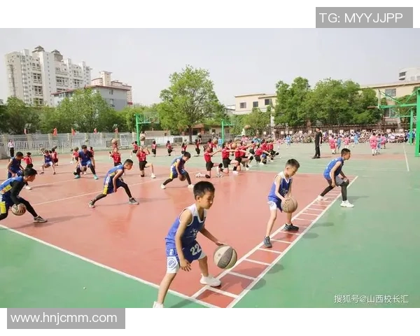 米竞技与运动男孩的历史对比与发展历程探讨 米竞技与运动男孩的历史对比与发展历程探讨