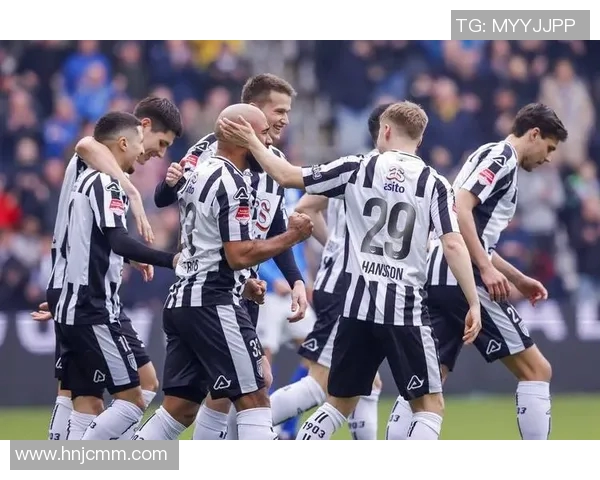 福图纳主场迎战埃门期待精彩对决与激烈竞争